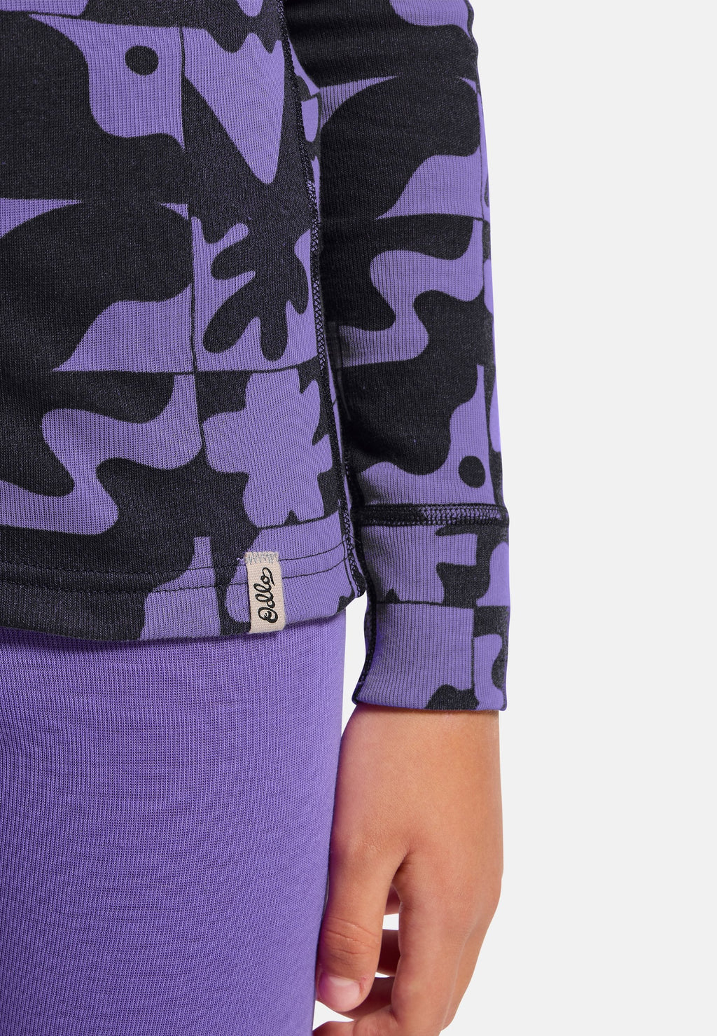 The Adventurer Collection Active Warm graphic base layer top