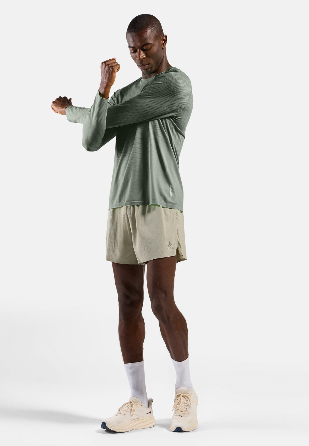 The Essentials seamless long sleeve running t-shirt