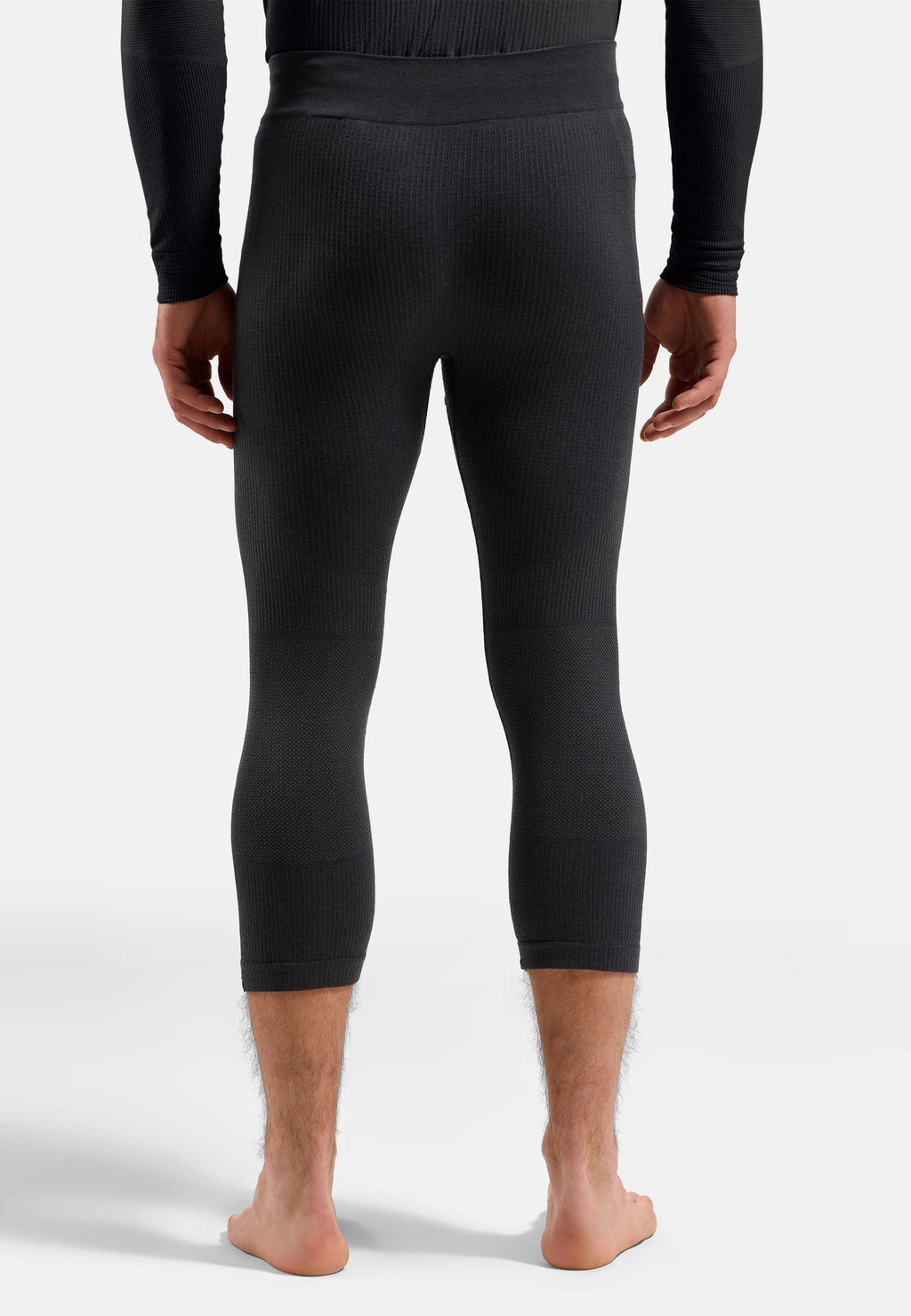 The Seamless Performance Wool 3/4 base layer bottoms