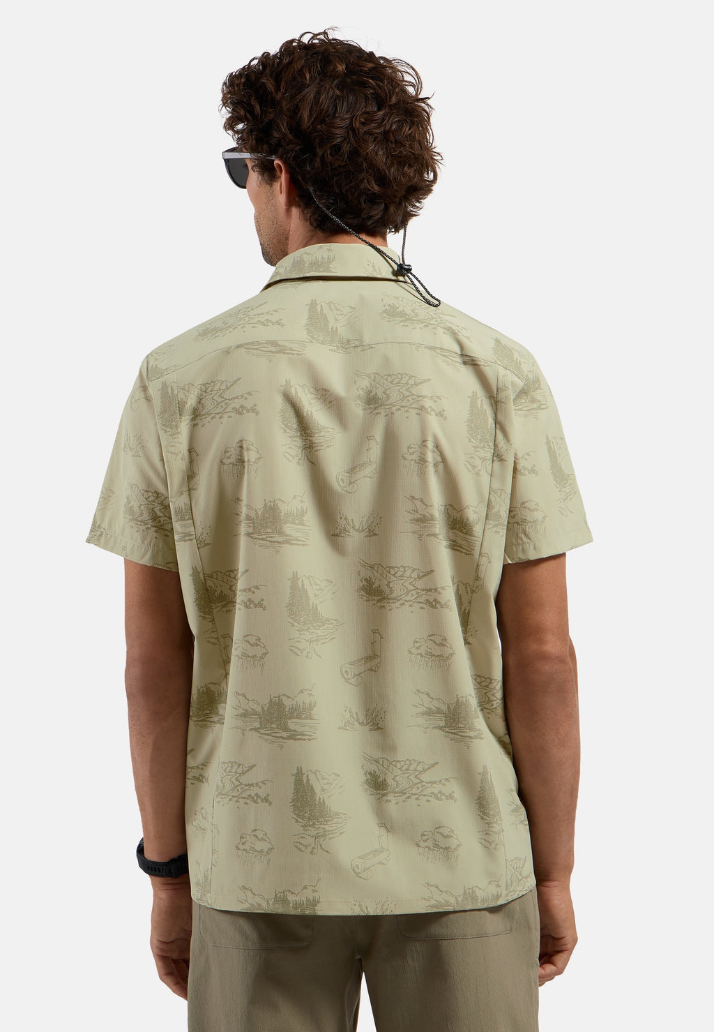 The Essentials short-sleeve print hiking shirt