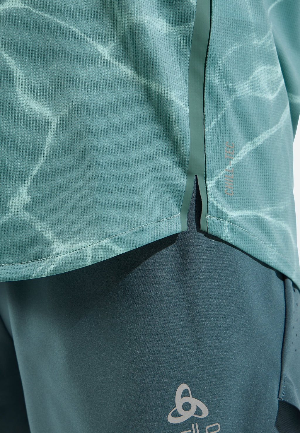 The POW Zeroweight Chill-Tec running t-shirt