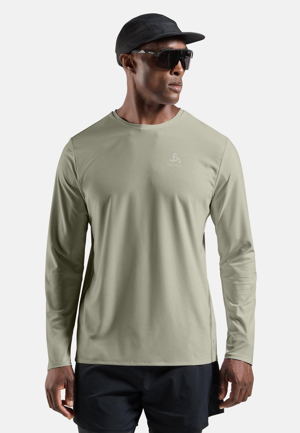 The Zeroweight Chill-Tec long-sleeve running t-shirt 2.0