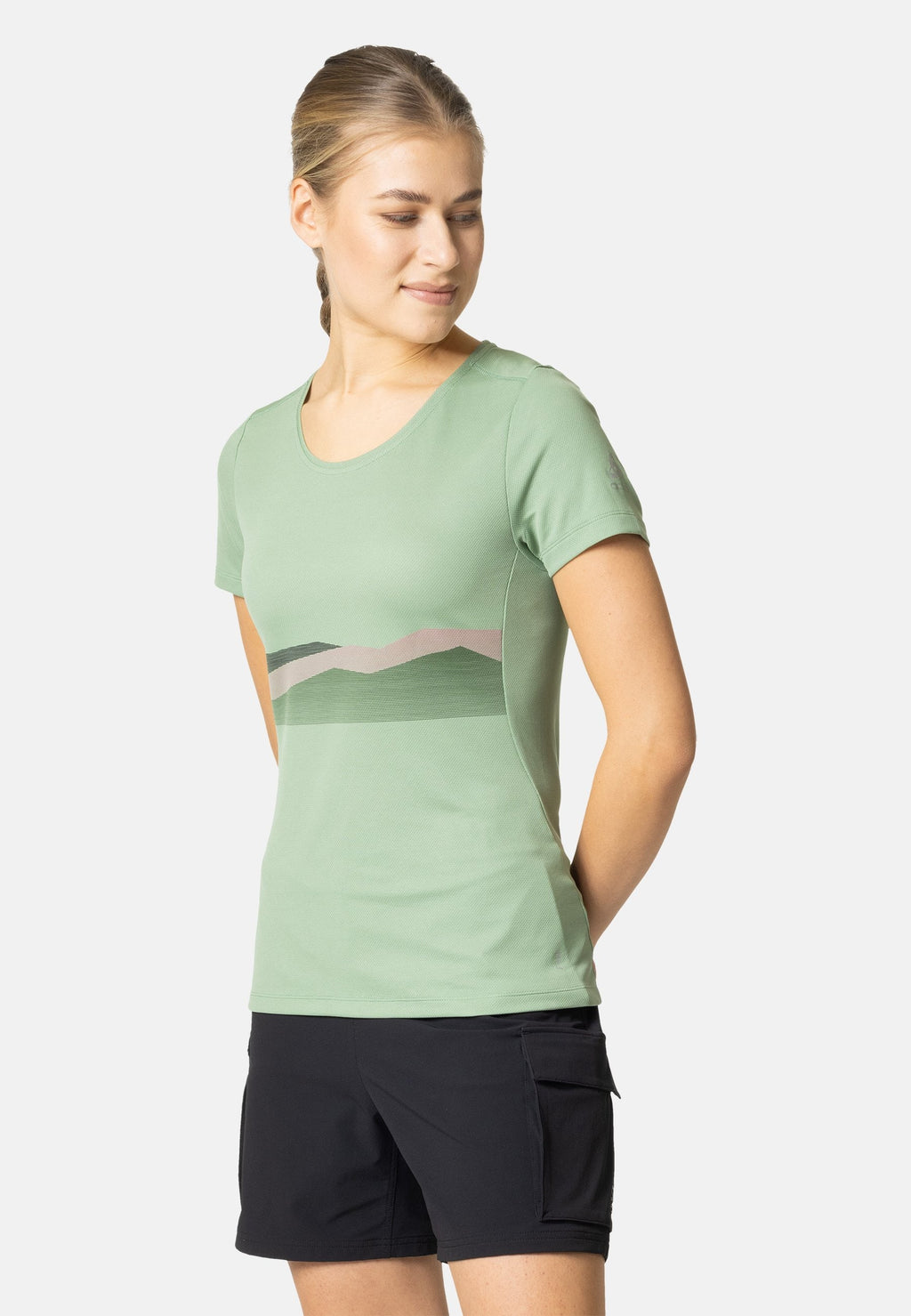 The F-Dry ridgeline t-shirt