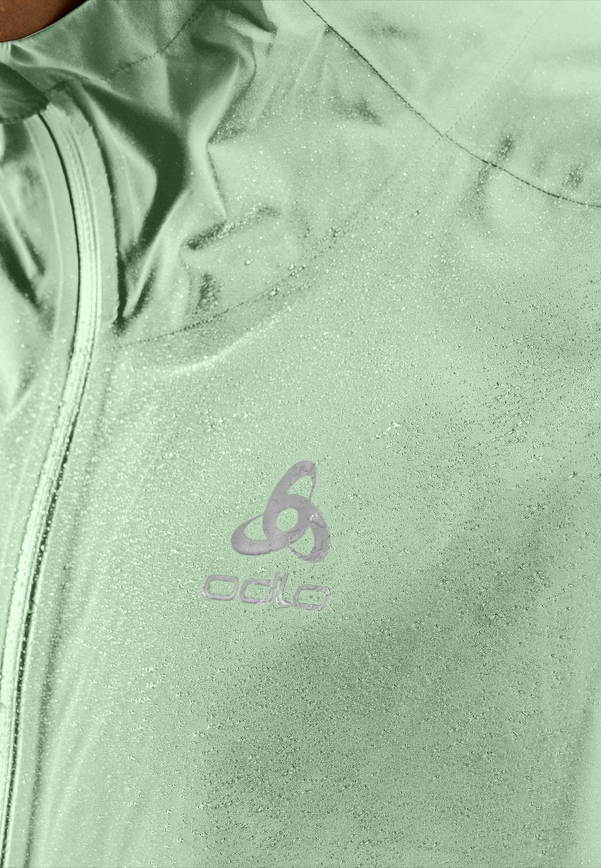 The men's Aegis 2.5L waterproof hardshell jacket