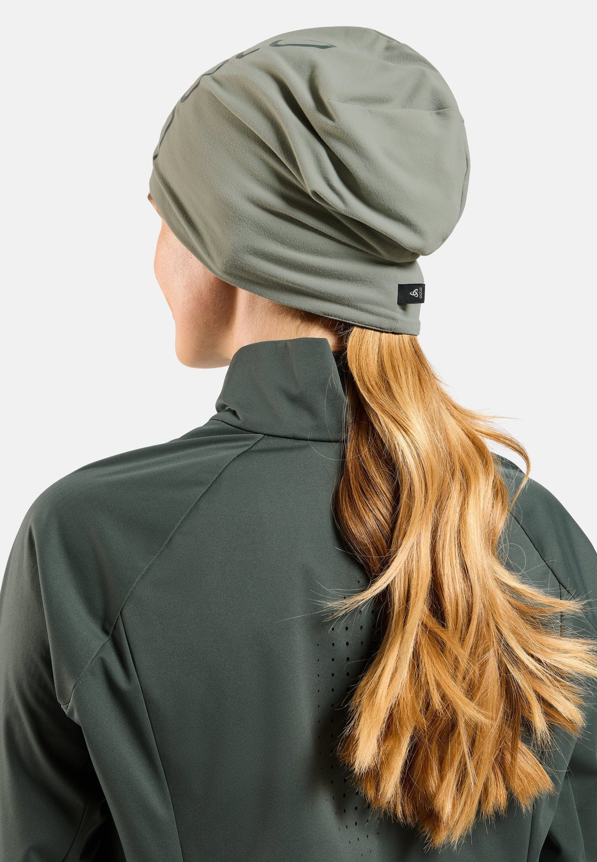 The reversible unisex beanie hat