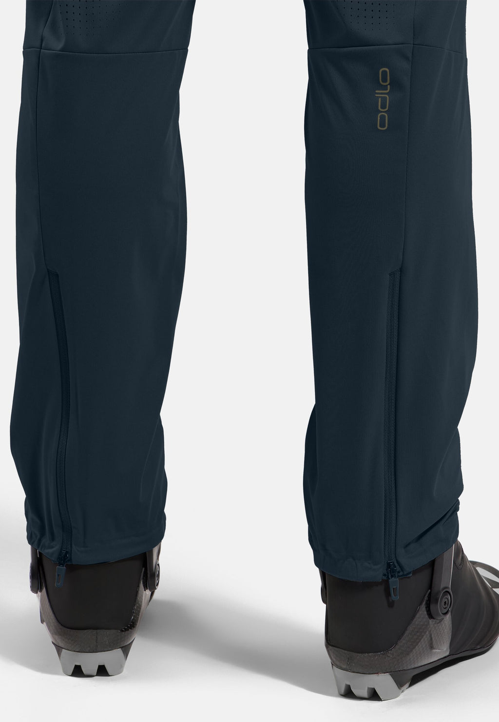 The Zeroweight Pro Warm windproof cross-country pants
