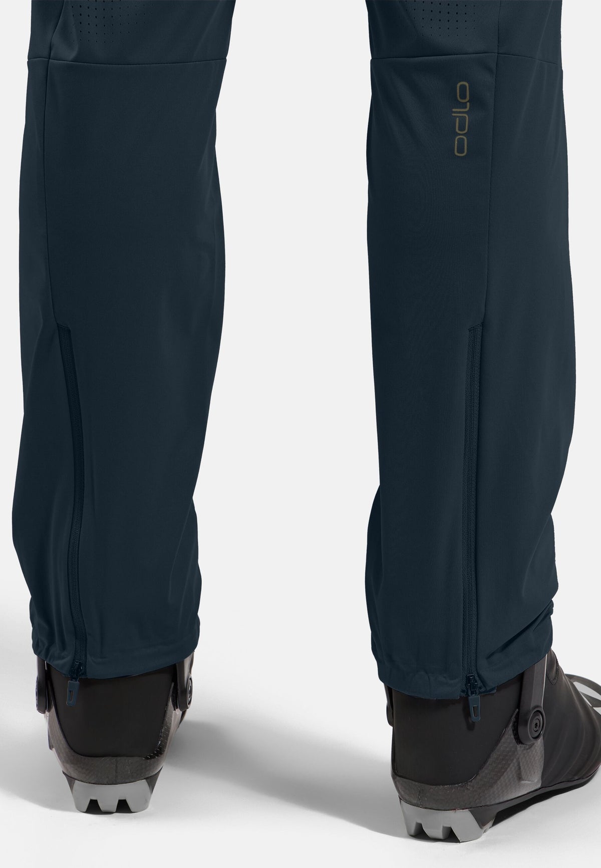 The Zeroweight Pro Warm windproof cross-country pants