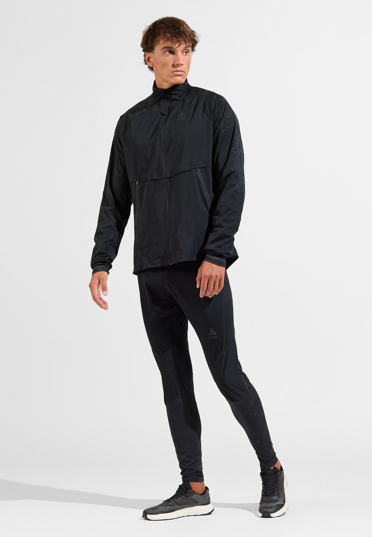 The Zeroweight Pro Warm reflective running jacket