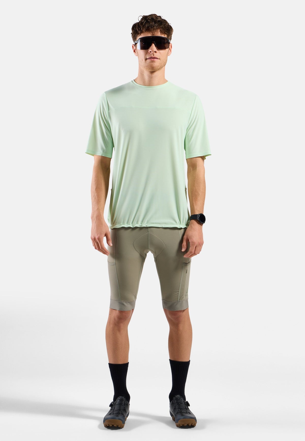 The Explorer men's cargo short tights