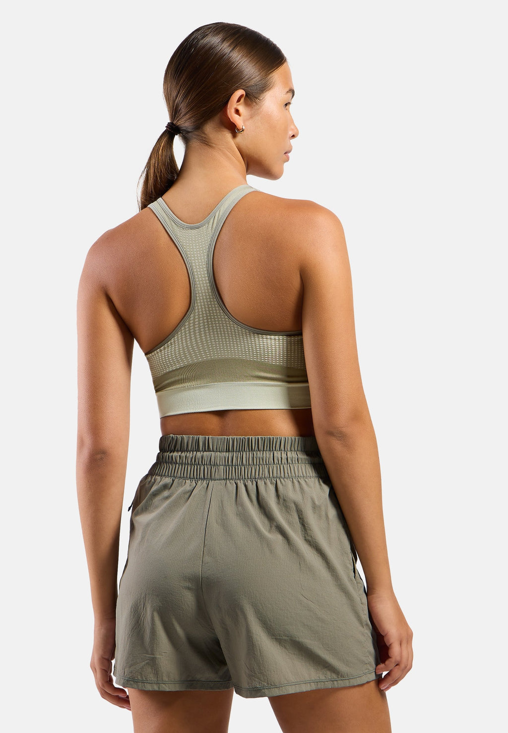 The Seamless zip high-support sports bra