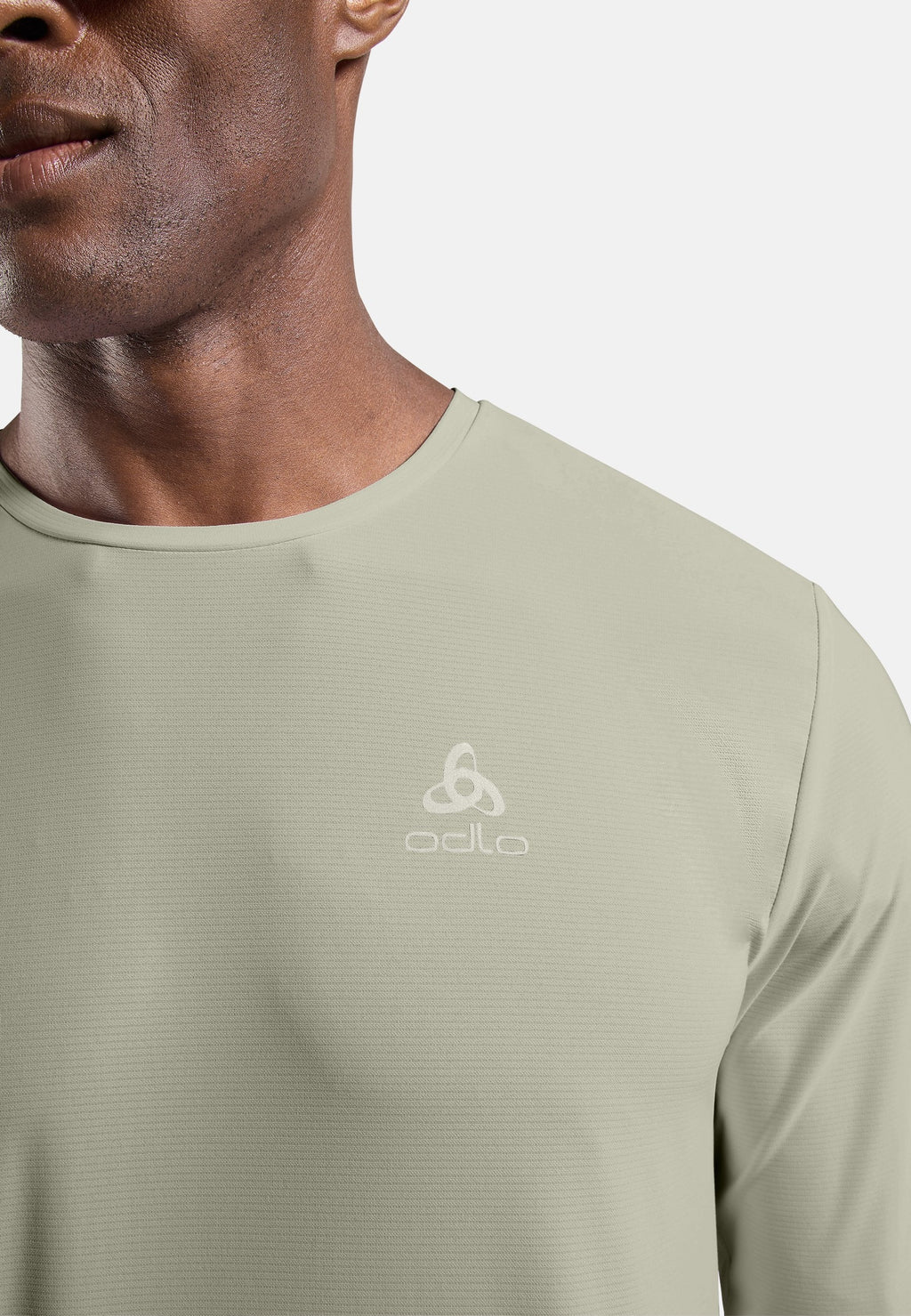 The Zeroweight Chill-Tec long-sleeve running t-shirt 2.0
