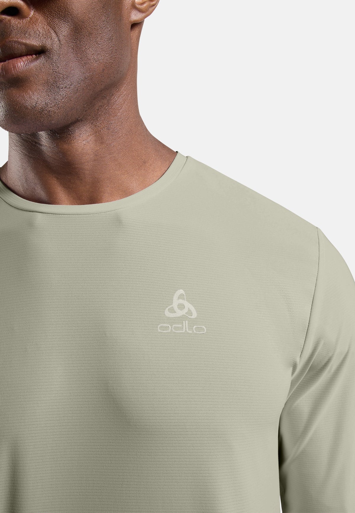 The Zeroweight Chill-Tec long-sleeve running t-shirt 2.0