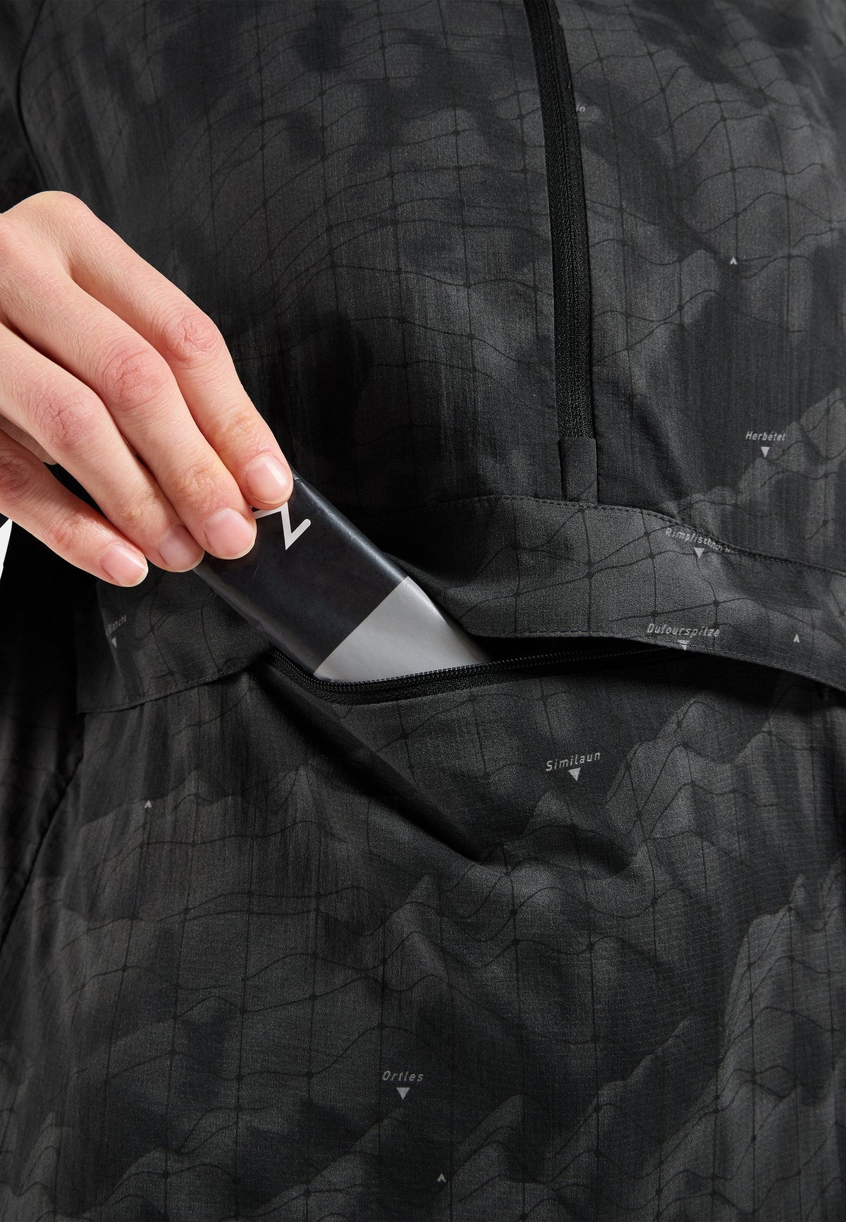 The Zeroweight hyper print hooded running anorak