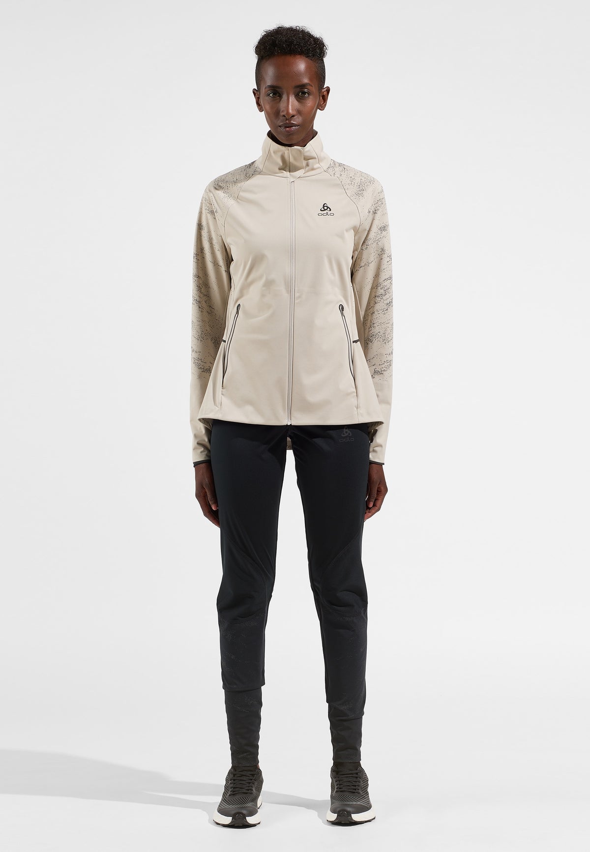 The Zeroweight Pro Warm reflective running jacket