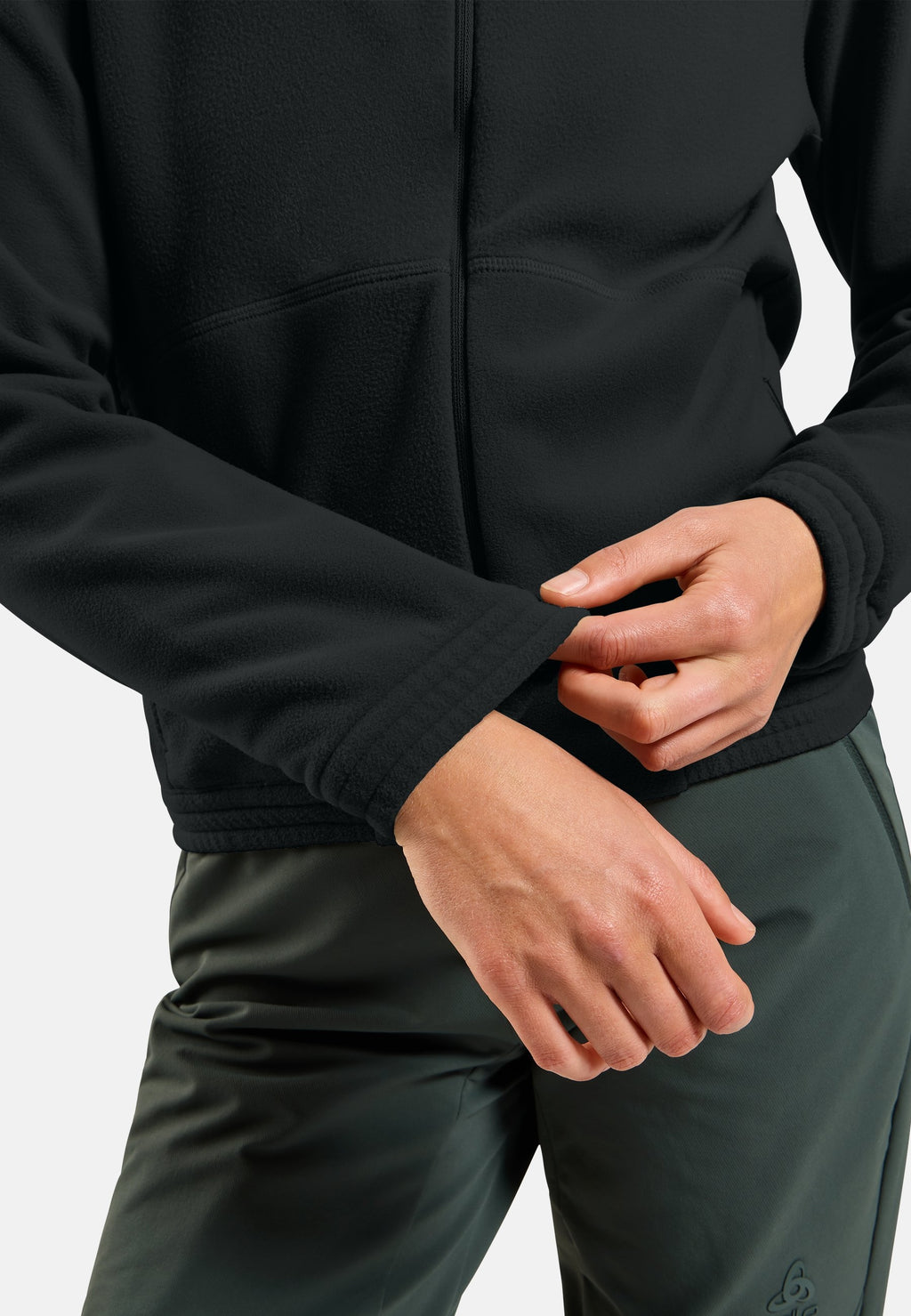 The Essentials classic fleece full-zip multisport mid layer