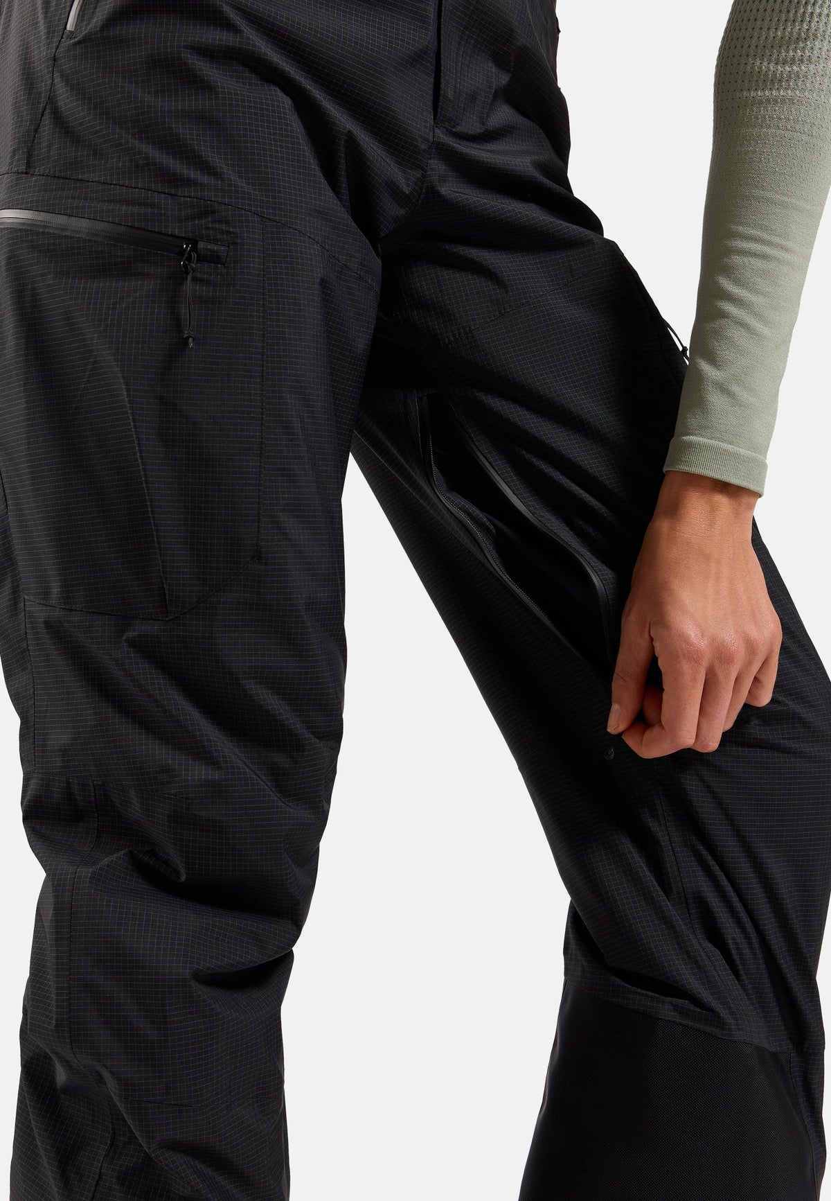 The Descent insulated ski pants