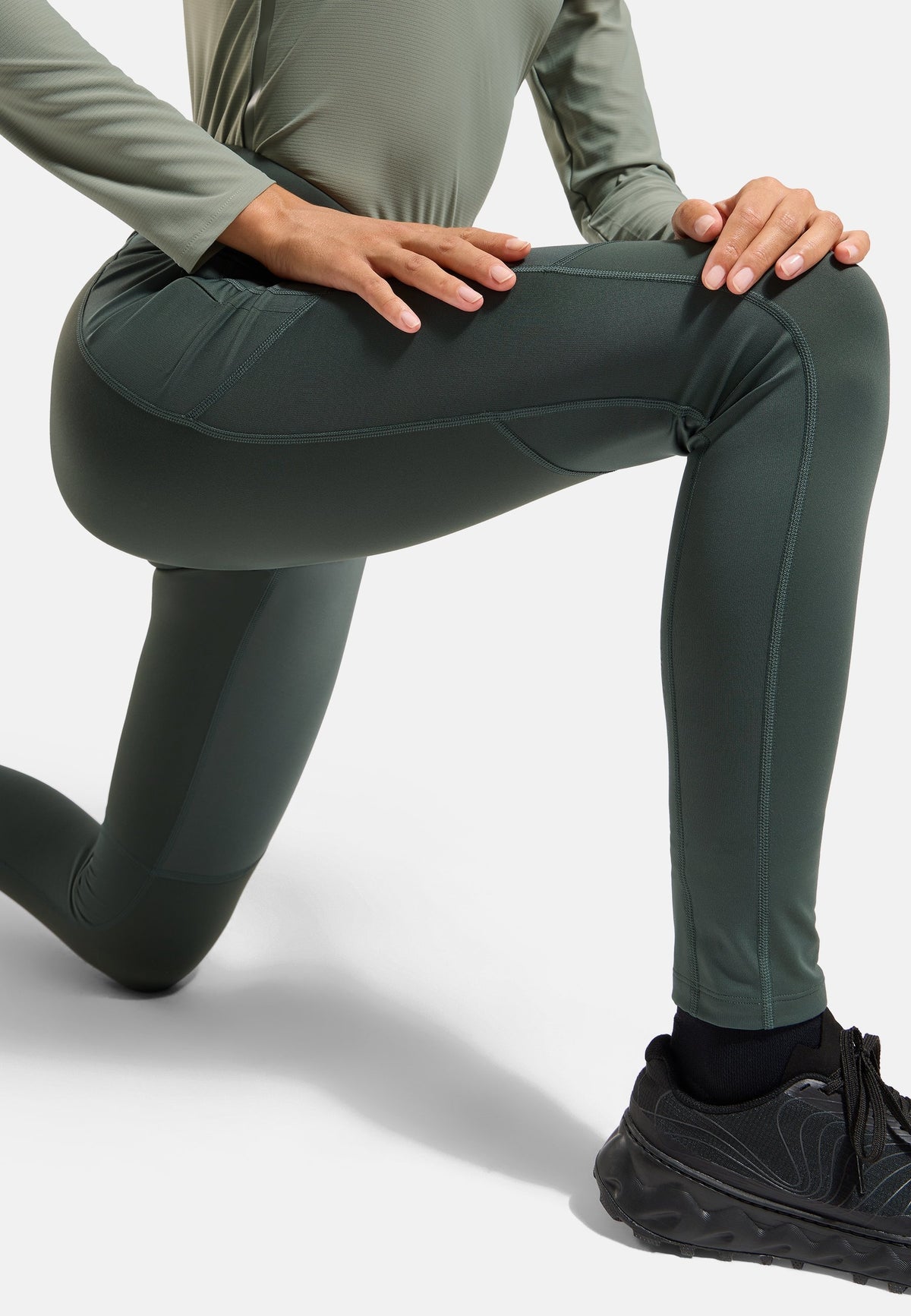 The Zeroweight Warm running tights 2.0