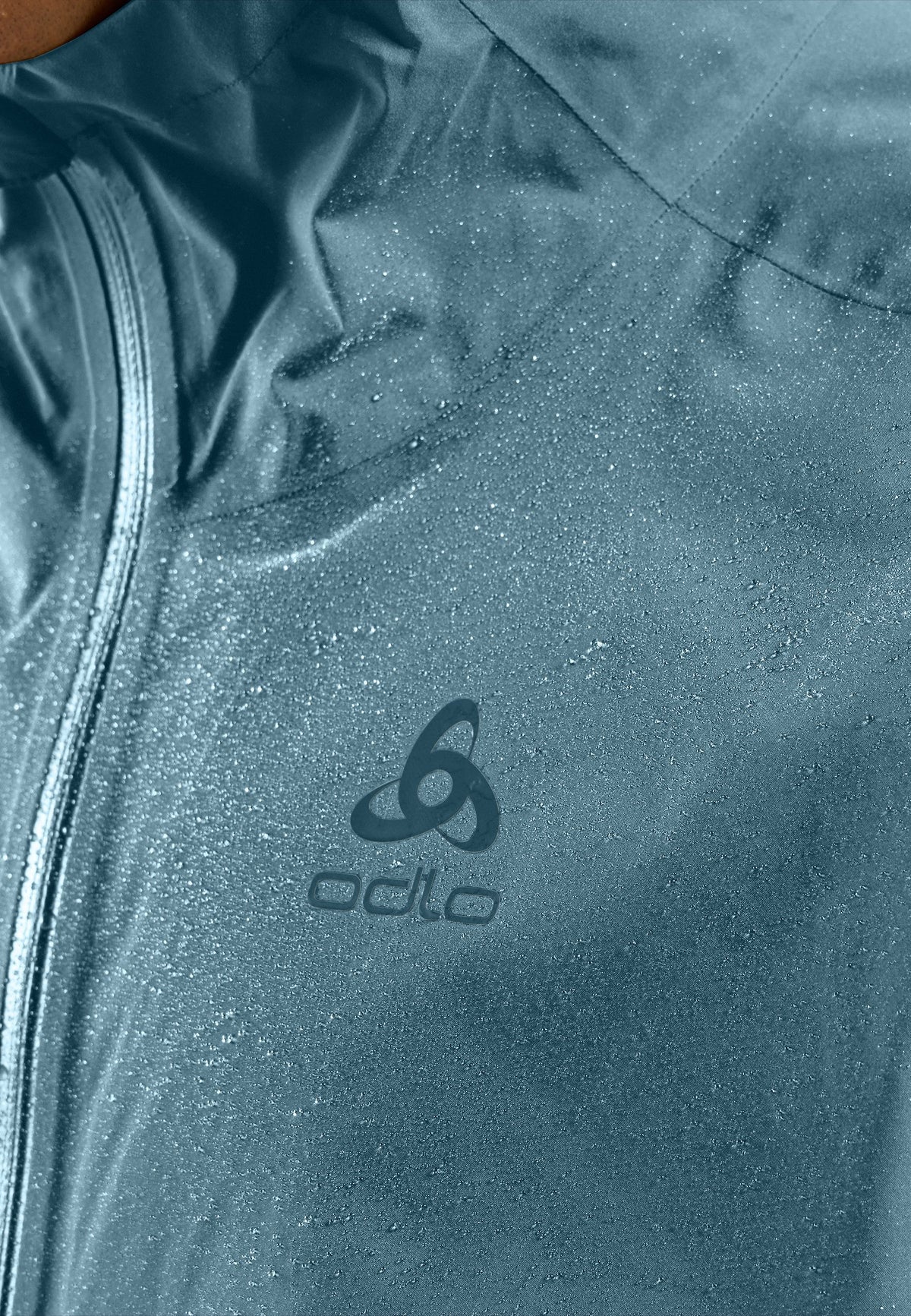 The men's Aegis 2.5L waterproof hardshell jacket