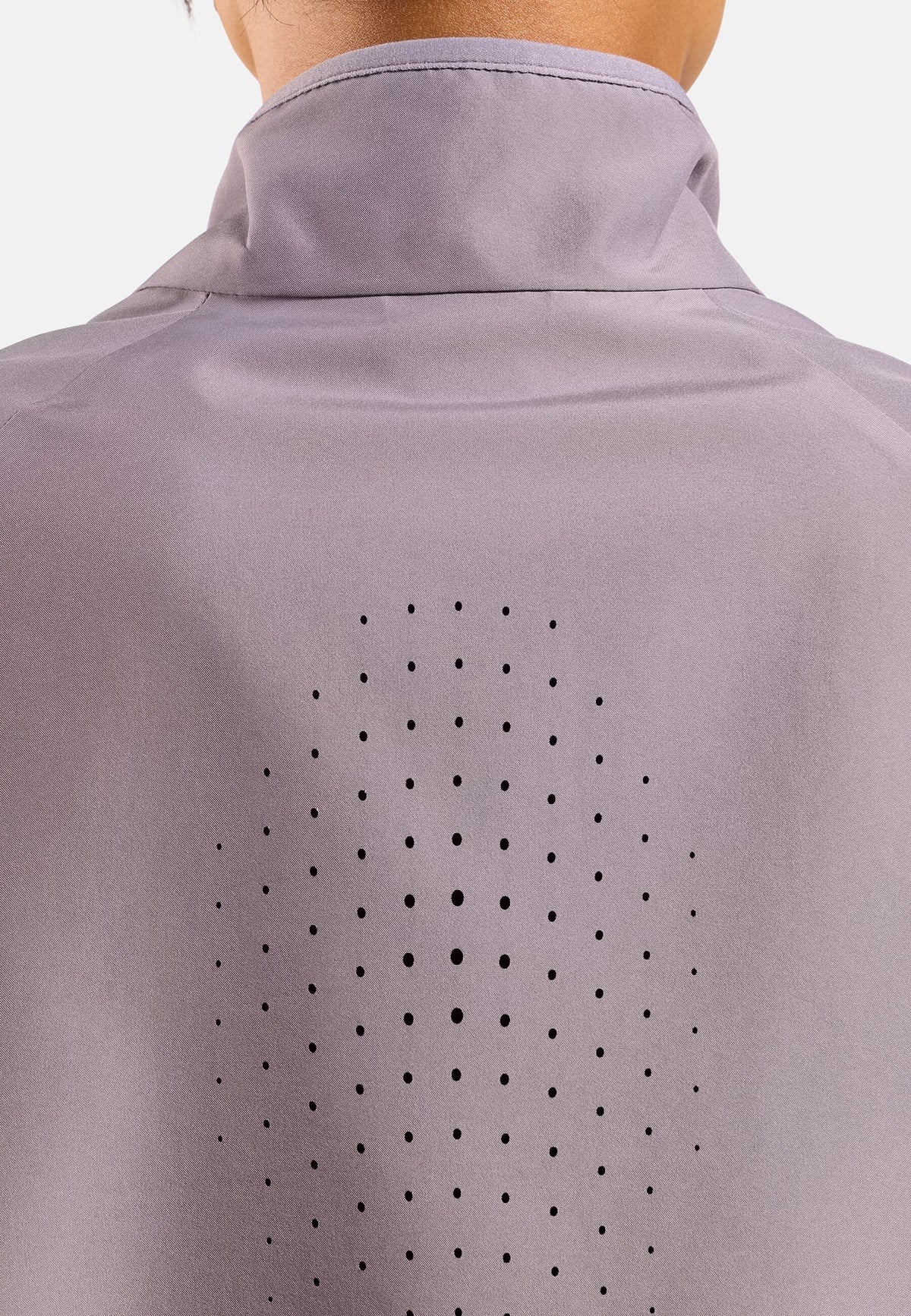 The Essentials Light running jacket