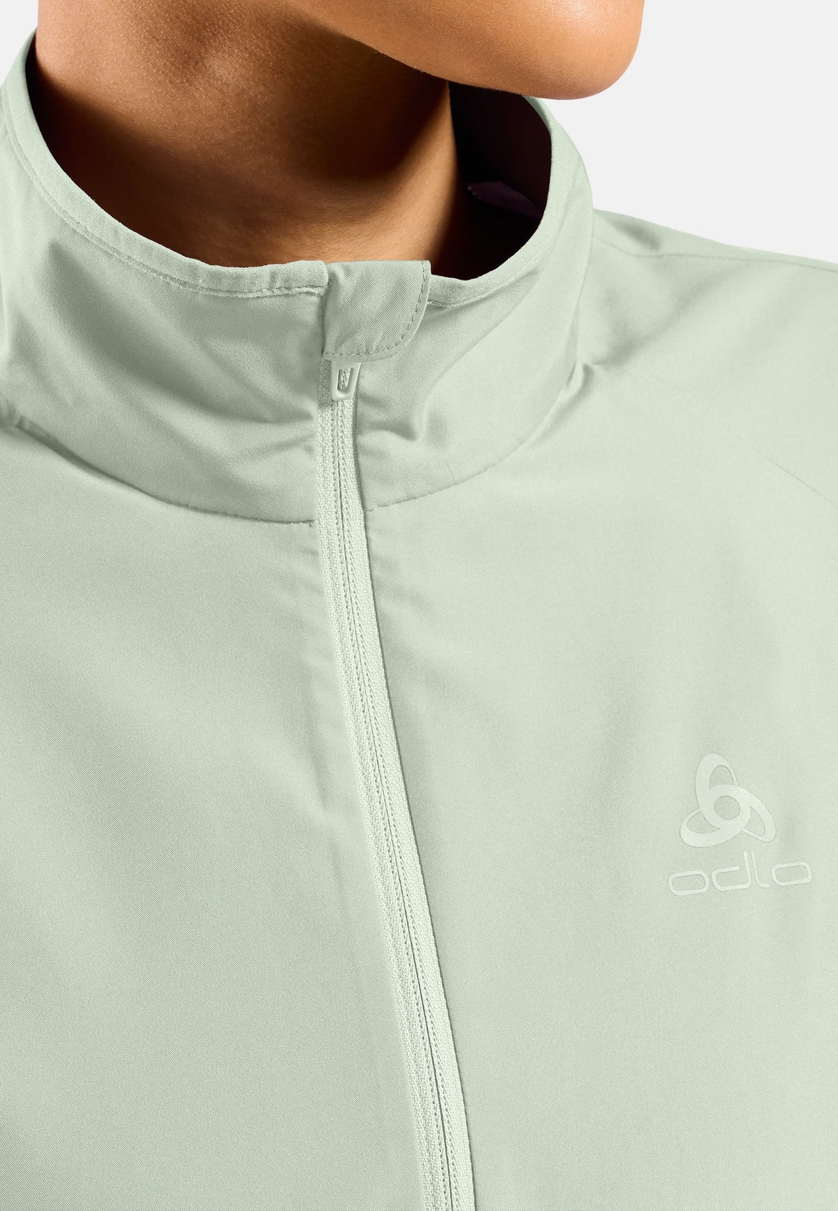 The Essentials Light running jacket