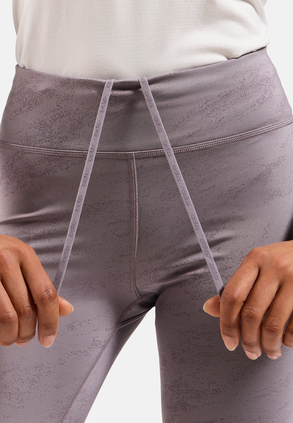The Zeroweight print reflective running tights