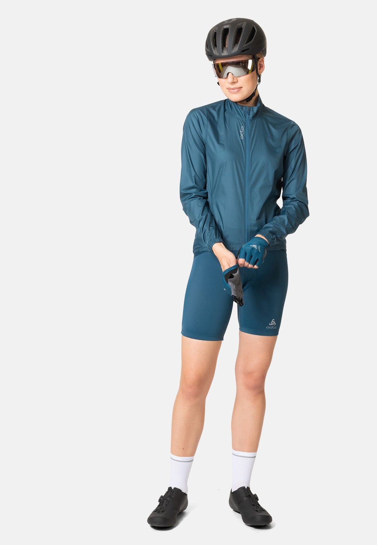 The Essentials long sleeve cycling jacket