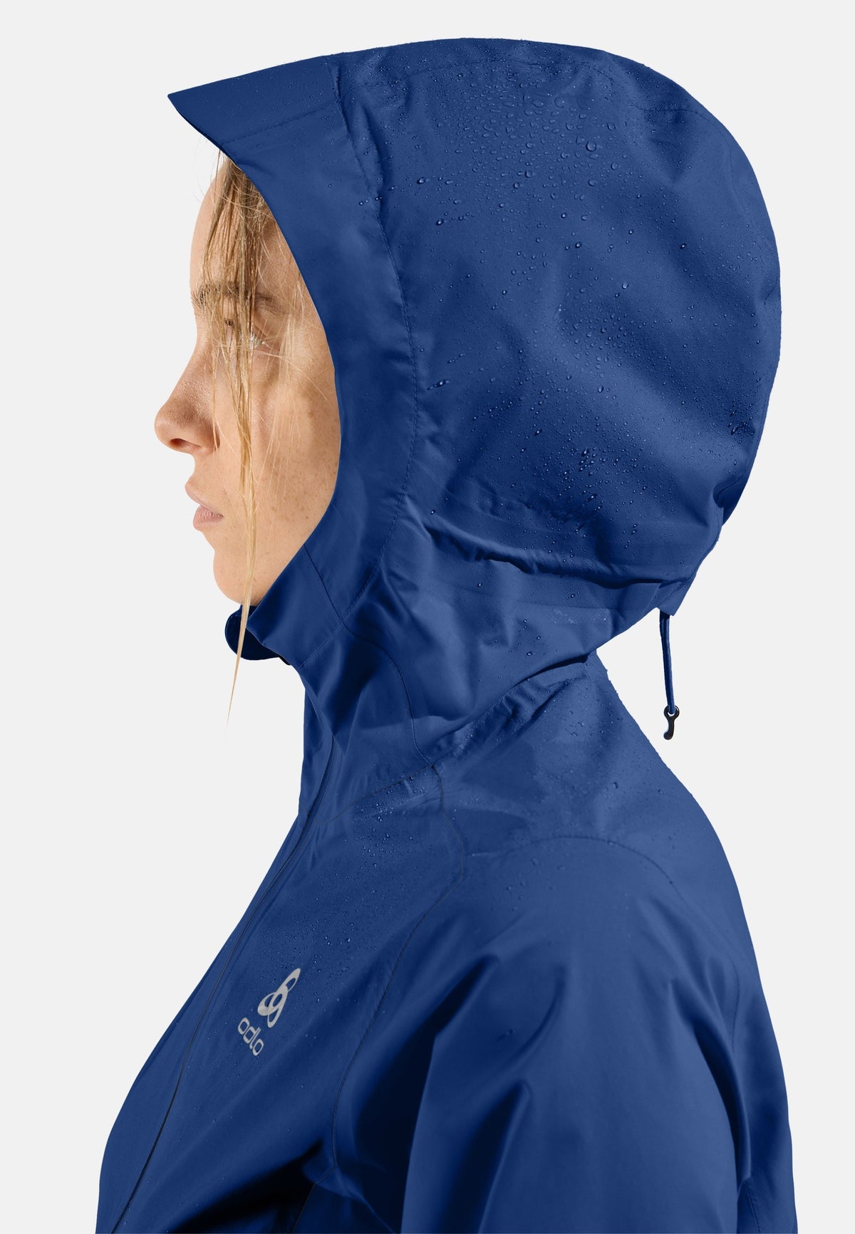 The women's Aegis 2.5L waterproof hardshell jacket