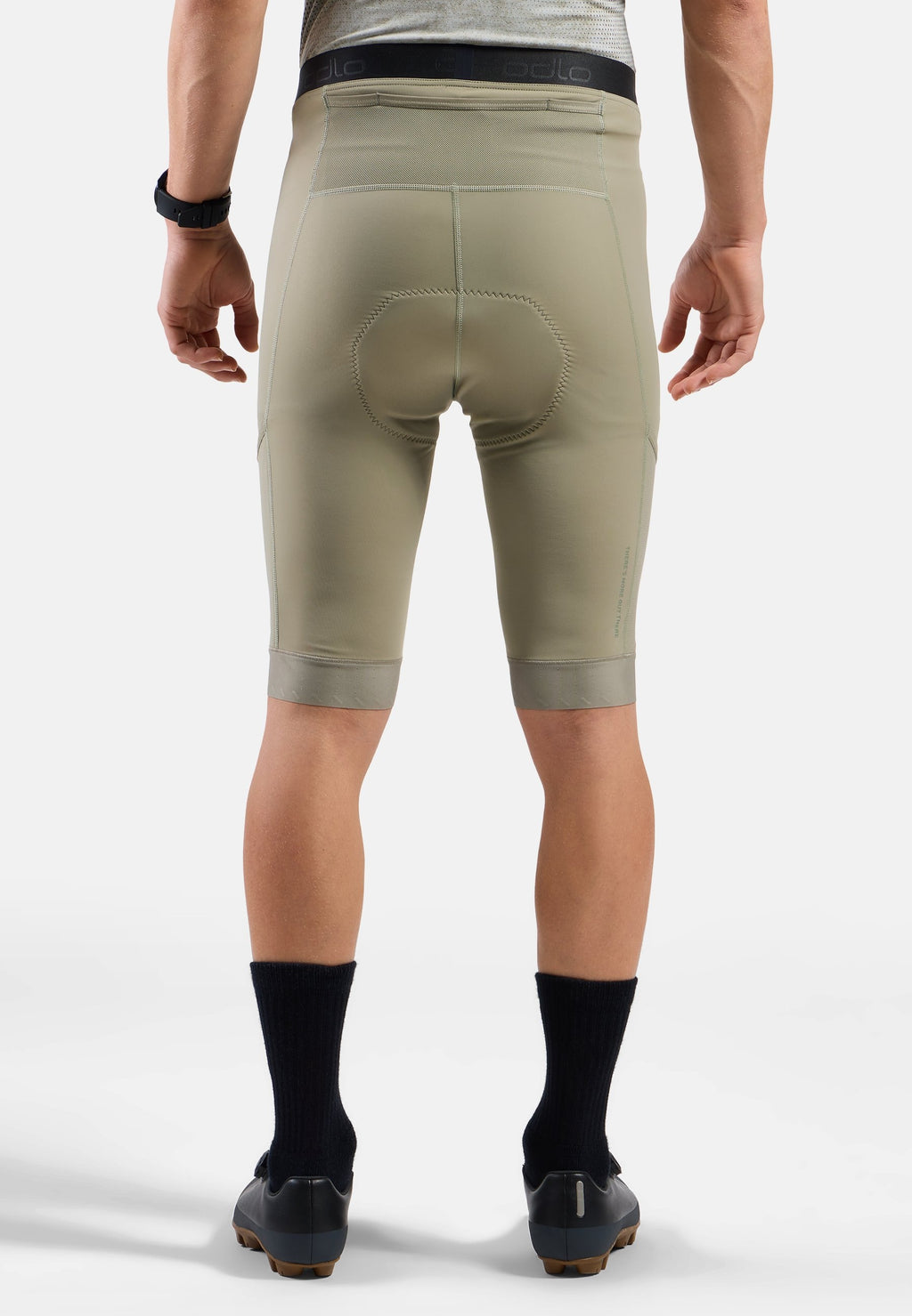 The Explorer men's cargo short tights